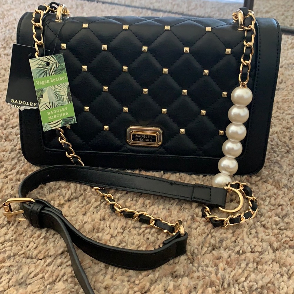 Badgley Mischka crossbody bag
